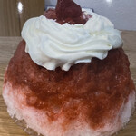 かき氷 くまさん - イチゴDX（メニューの写真）