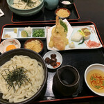 うどん本陣 山田家 讃岐本店 - 