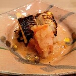 馬車道 大かわ - カマスの松茸巻焼き