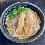 あずみうどん - ごぼう天うどん