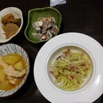 オゴッソ - タラコ煮付け 冬瓜シャモ梅煮付け青パパイヤ ハム      と 柿の白和え