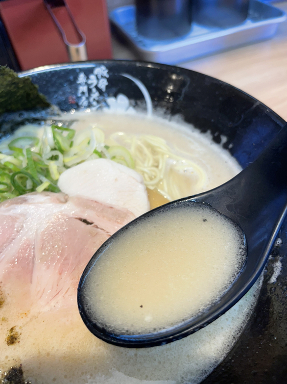 写真 : 豚骨ラーメン専門店 一兆 - 尾張一宮/ラーメン | 食べログ