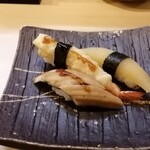 Sushi Izakaya Yadai Zushi - 単品注文の寿司