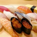 Sushi Izakaya Yadai Zushi - 竹握り寿司