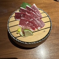 馬桜 下通り店 - ふたえご刺し