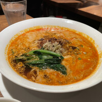 四川料理 龍の子 - 坦々麺