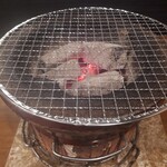 七輪焼肉 安安 - 炭火