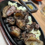 Yakitori Binchou Tan To Miyazaki Jidori Semmontora Toriya - 地鶏の炭火焼き