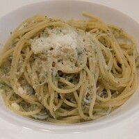 バール・エ・リストランテ・タブリエ - 釜揚げしらすと春菊ペーストのジェノベーゼ