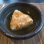 Kamakuramae Uogen - 焼きおにぎり茶漬け