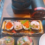 富山湾食堂 - 海鮮巻き、おにぎり、あら汁