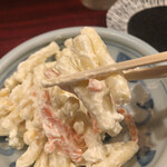 萬太郎 Jｒ. - マカロニサラダ持ち上げ