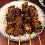 萬太郎 Jｒ. - 串焼き全景