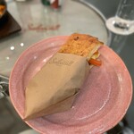 pub&cuisine Salooon!!