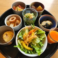 春秋 溜池山王店 - 平日限定野菜のランチセット