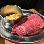 Jingisukan Juttetsu - 道産牛のヒレガーリックバター醤油