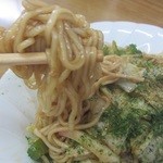日高屋 - 麺はラーメンの麺を茹でるので珍しいぞん