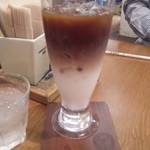 ヒロコーヒー - ☆アイスカフェラテ☆
