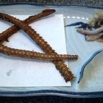 うなぎ 魚政 - 骨せんべい　肝わさ