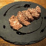 LUSSO CAFE HARAJUKU - 七面鳥を使ったテリーヌ。癖なく美味しい。