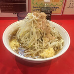 麺屋 桐龍 - 小ラーメン　全部入り　生姜入りです