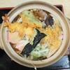 不二屋 - 天ぷら入り鍋焼きうどん