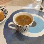 ギリシャ料理 taverna ミリュウ - レンズ豆のスープ