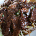 ドライブイン夕陽‎ - 「牛焼肉定食」（980円）。お肉アップ。