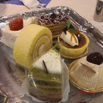 マイセンティーサロン - 好みのケーキをチョイス