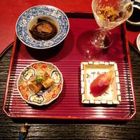にくの匠 三芳 - つきだし（お肉昆布巻き、ゼリーよせ、みょうがのお寿司etc）