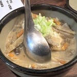 Gansonagoya Kochin Nagoya - 煮込み