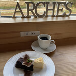 Arches Kitchen - 