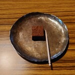 HiKOSA - ○生チョコ
                      カフェフランドルさんと同じく生チョコが付いてる
                      この生チョコの味わいが珈琲の味わいを
                      更に豊かにしてくれるんだよねえ❕