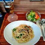 T-STYLE BAR - 【2022.11.4(金)】本日のパスタ(パスタ＋野菜サラダ＋アイスコーヒー)638円