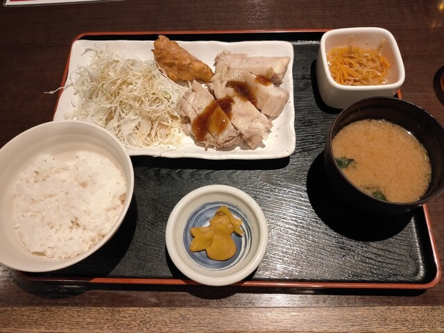 Izakaya Diner "Shirokiya" Senrichuo Station photo 2