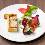 【前菜菜單例】 鴨肉和野味的法式燉菜