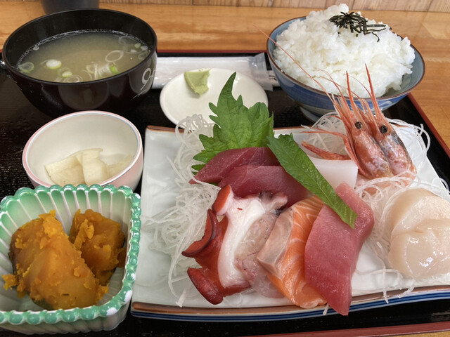 市場食堂 まぐろ屋 - 白河（海鮮丼）