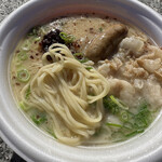 Menya Gou - ■鹿児島豚骨ラーメン〜剛麺チャーセージ黒豚しゃぶスペシャル〜¥1,000