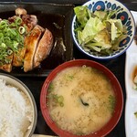 ゆーみー食堂 - トンテキ定食¥1,000
