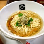 中華そば 髙野 - 昆布水に浸かったつけ麺