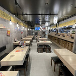 天ぷら酒場上ル商店 - 店内。飲み会に最適♪