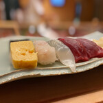 寿司 空海 - 鮪、イカ、白身、たまご