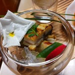 戸田家 - 洋カクテルグラス　鰻の白焼きのサラダ仕立て