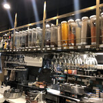 エリックサウス 虎ノ門ヒルズ店 - 厨房のスパイス