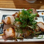 とり一 - 焼鳥も290円