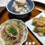 Udon Sakaba Yamafuku - おつまみ三種盛り¥880 今日は手前から時計回りに蓮根のきんぴら　ポテトサラダ　カリカリごぼちゃん