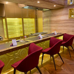 トゥ・ラ・ジョア イズム - 