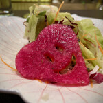 トゥ・ラ・ジョア イズム - 