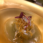 トゥ・ラ・ジョア イズム - 