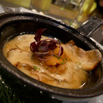 トゥ・ラ・ジョア イズム - 